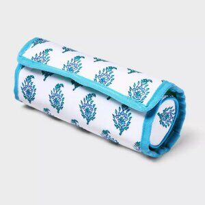 New ROLLER RABBIT X TARGET Bouquet Soft Roll Travel Jewelry Case Blue
